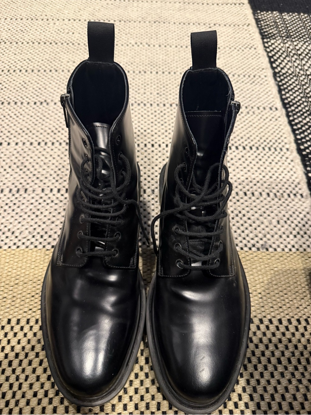 Alexander McQueen Men's Black Lace-Up Leather Boots with zipper on outer side